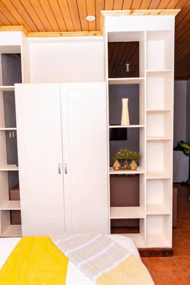 Ivy's BnB UpperHill
