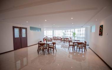 The Crossroads Hotel