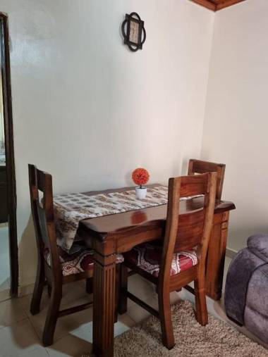 Stay.Plus Donholm Bungalow