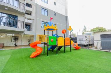 Retreat to a stylish luxury 2br in Kileleshwa
