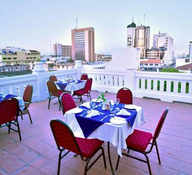 Sentrim Castle Royal Hotel