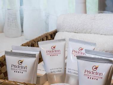 Room in BB - PrideInn Flamingo Beach Resort Spa 2