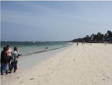 Kenya Bay Beach Hotel