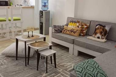 Exquisite Fully Furnished 2 bedroom Apt. Nanyuki with Clear View of Mt. Kenya