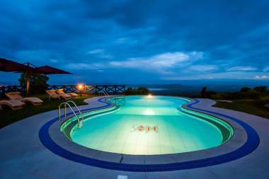 Lake Nakuru Sopa Lodge