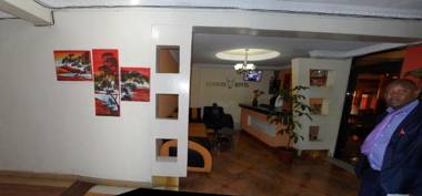 Donnies Hotel
