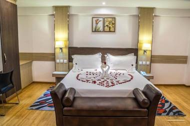 The Ole-Ken Hotel