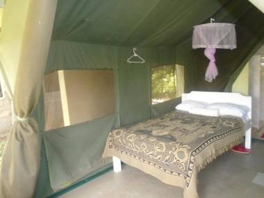 Rhino Tourist Camp