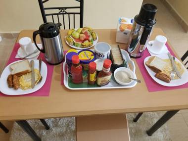 Karibu Airport Homestay