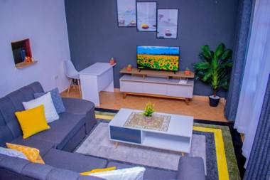 LA MAISON CHIC: 2 Br WI-FI & Netflix KISII