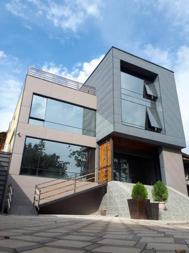 Cube House Osh