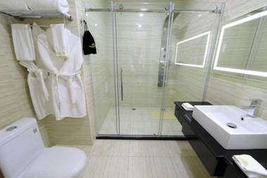 Damas International Hotel