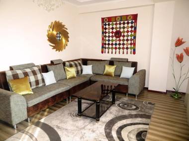 Apartment Kievskaya 114/2