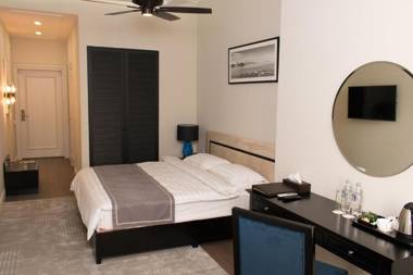 Madison Ave Hotel Bishkek