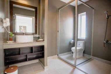 King Grand Boutique Hotel