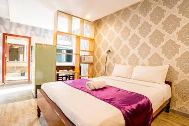 White Residence Hotel & Apartment