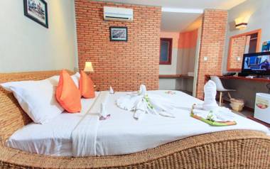 Saravoan Royal Palace