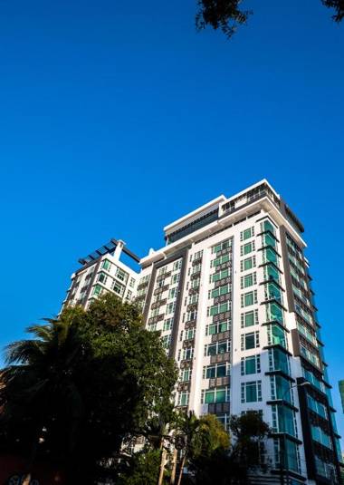 Naki Suites @ Silvertown