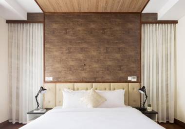 LCS Hotel & Apartment