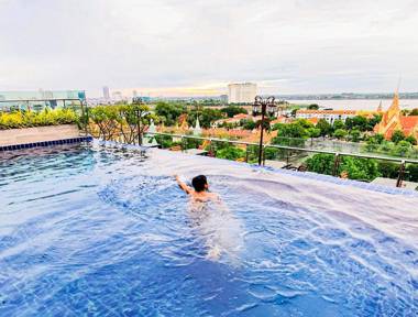 Le Botum Hotel