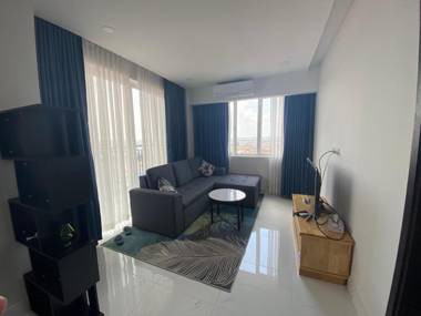 Luxury condo near aeon sensok