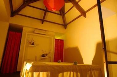 AMATAO Tropical Residence