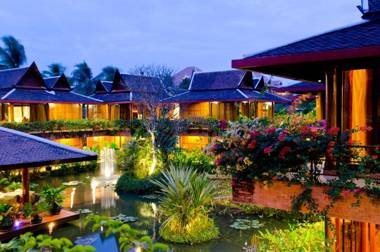 Angkor Village Hotel