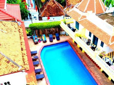 Residence Wat Damnak