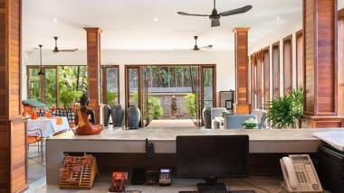 La Residence Blanc D' Angkor