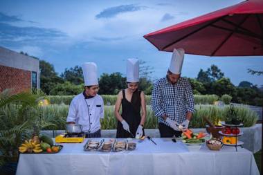 Solitaire Damnak Villa Hotel