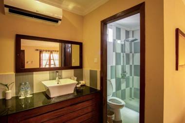 Villa D Riverside Boutique Hotel