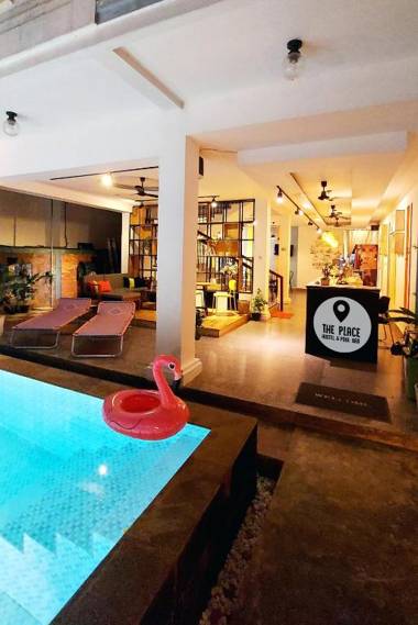 THE PLACE Hostel & Pool Bar