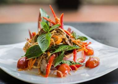 Le Chanthou Boutique