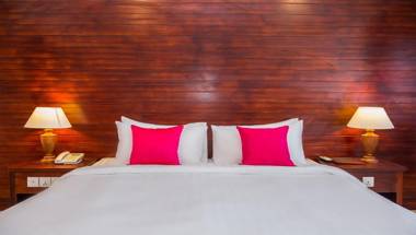 Green Amazon Residence Hotel