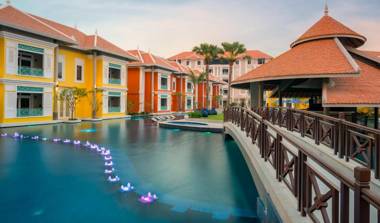 The Royal Family Suites