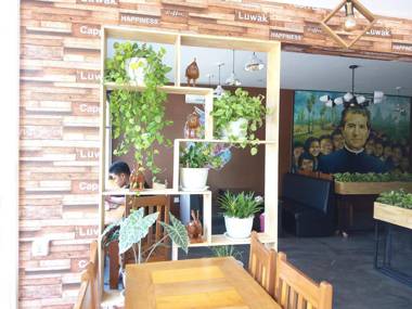 Don Bosco and Vary Guesthouse