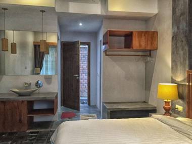 Lumnov Khmer Guest House