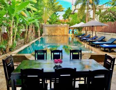 Lucky Courtyard Boutique Pool Villa