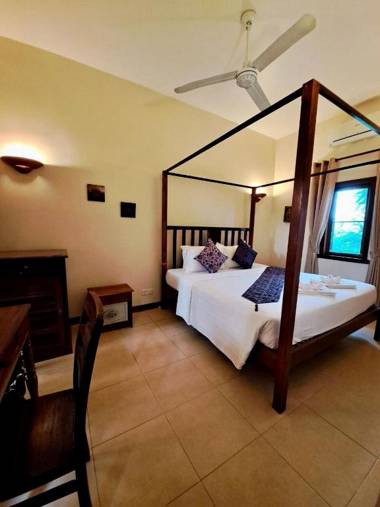 DEN HOTEL TOTONOU SIEM REAP