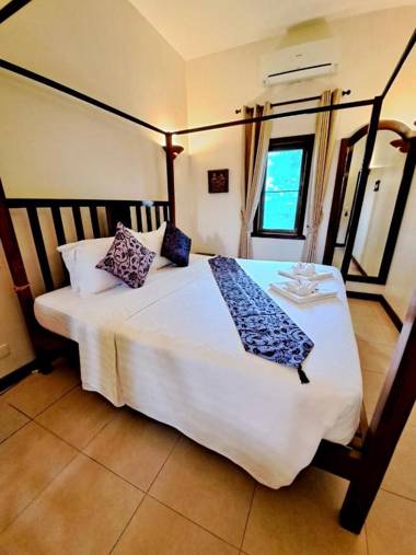 DEN HOTEL TOTONOU SIEM REAP