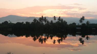 Green Mango Bungalows