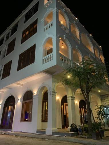 The J Break Boutique