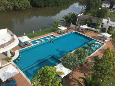 Mangrove River Resort