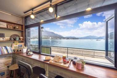 Namhae Dalddenuenbada Pension