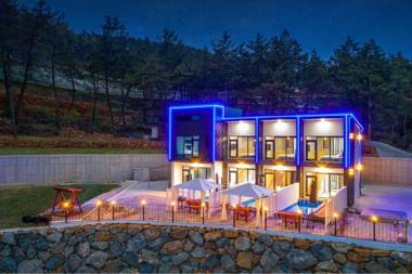 Namhae Palace1470 Pension