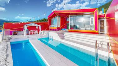 Namhae Pumda Pool villa Pension