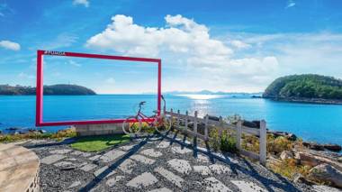 Namhae Pumda Pool villa Pension