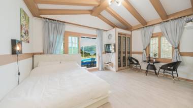 Namhae Hanuri Pension