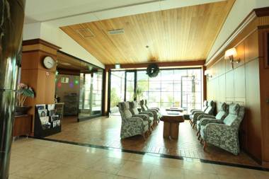 Mountain & Ocean Hotel