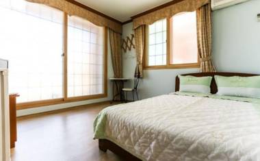 Naksan Clover Condotel